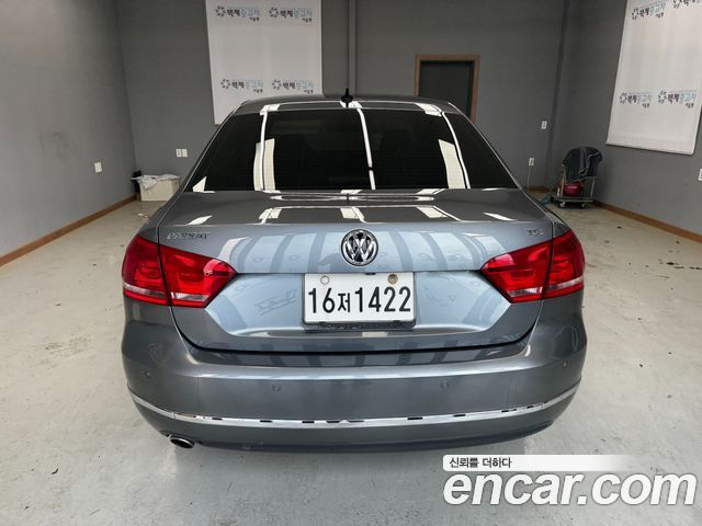 Volkswagen Passat из Кореи Encar
