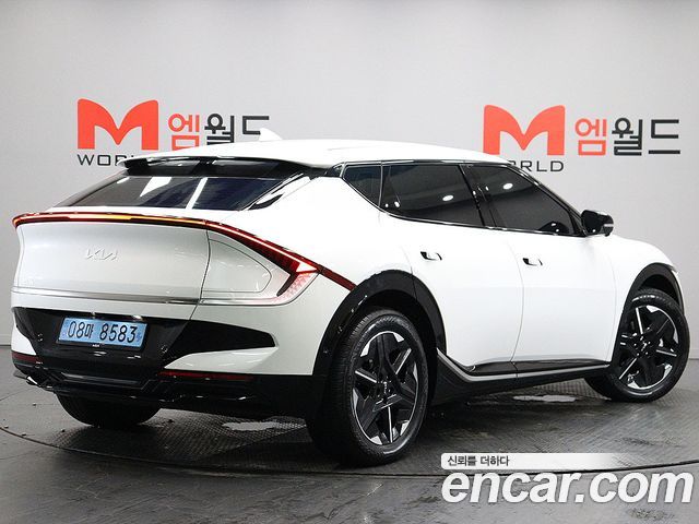 Kia EV6 из Кореи Encar