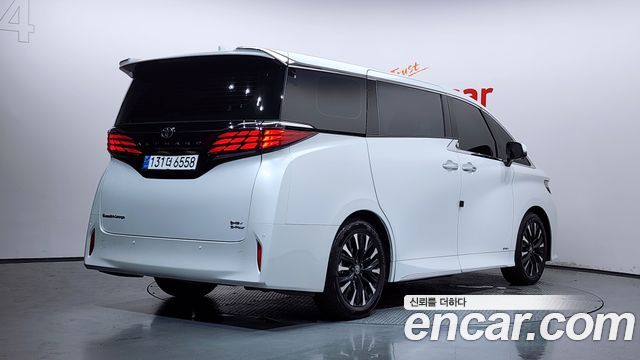 Toyota Alphard 2.5 HEV Executive AWD — пробег 27 621 км — фото 2 из 5