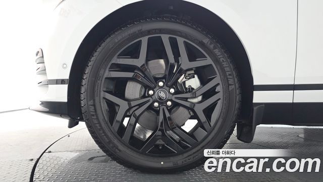 Land Rover Range Rover Velar из Кореи Encar