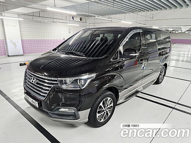 Hyundai Starex 4WD Urban 9-Seater Exclusive — пробег 167 740 км — фото 1 из 5