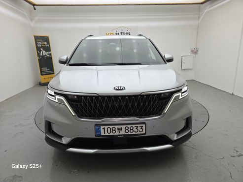 Kia Carnival Gasoline 9-Seater Signature — пробег 135 000 км — фото 1 из 5
