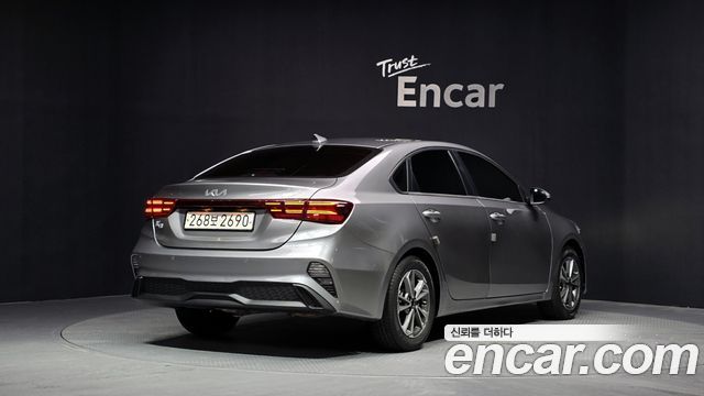 Kia K3 из Кореи Encar