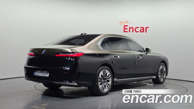 BMW 7-Series из Кореи Encar