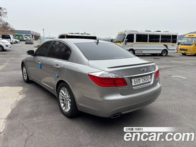 Hyundai Genesis из Кореи Encar