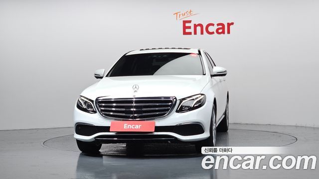 Mercedes-Benz E-Class из Кореи Encar