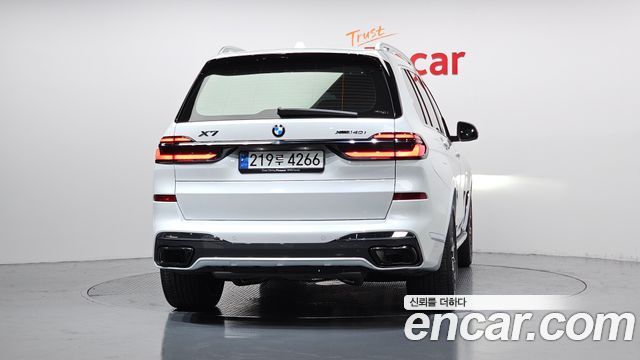 BMW X7 xDrive 40i M Sport 6STR — пробег 5 445 км — фото 4 из 5