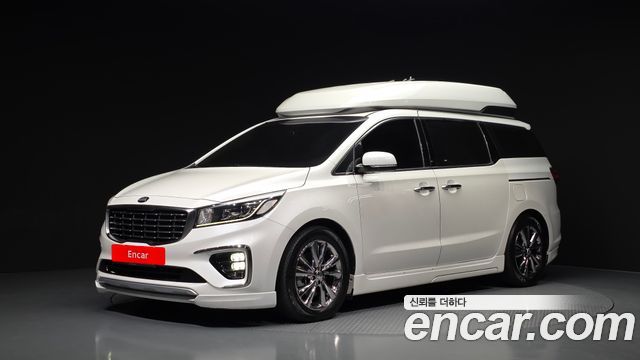 Kia Carnival 9-Seater Hi-Limousine Prestige Hiroof — пробег 113 764 км — фото 1 из 5