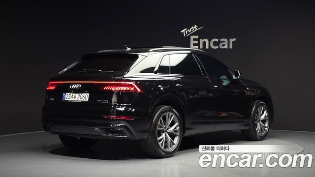 Audi Q8 из Кореи Encar