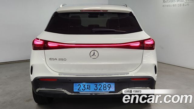 Mercedes-Benz EQA из Кореи Encar