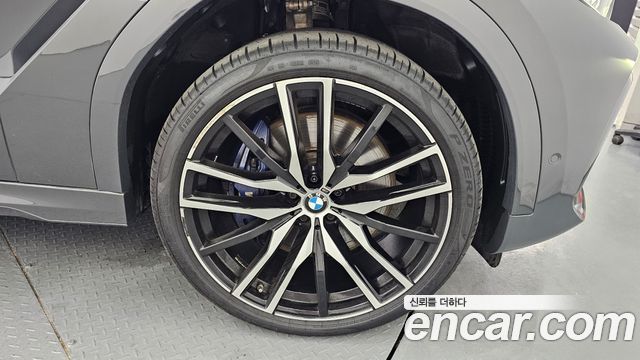 BMW X6 xDrive40d M Sport — пробег 82 574 км — фото 5 из 5