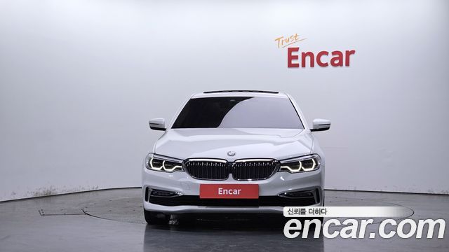BMW 5-Series 520d xDrive Luxury Plus — пробег 87 036 км — фото 3 из 5