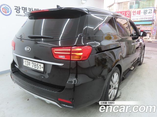 Kia Carnival из Кореи Encar