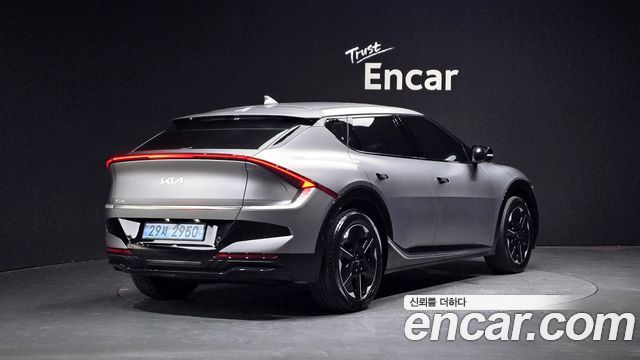 Kia EV6 из Кореи Encar