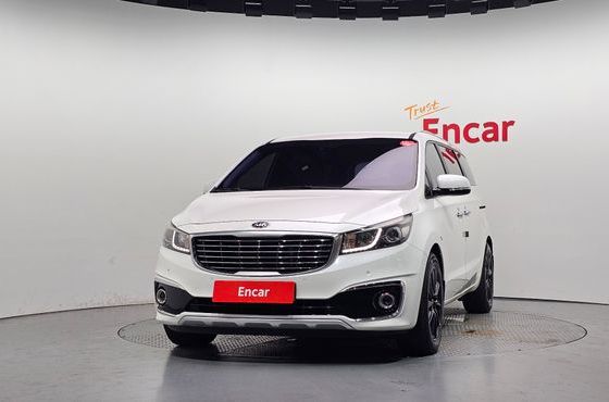 Kia Carnival 9-seater Prestige — пробег 142 248 км — фото 3 из 5
