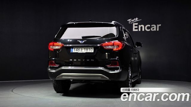 Ssangyong Rexton из Кореи Encar