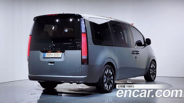 Hyundai Staria из Кореи Encar