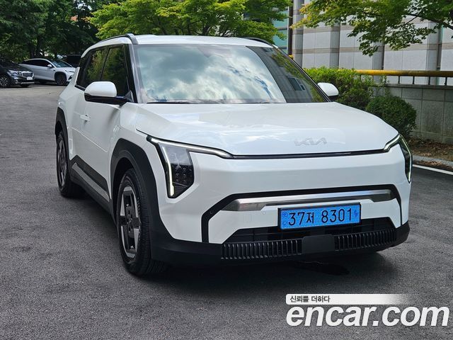 Kia EV3 из Кореи Encar