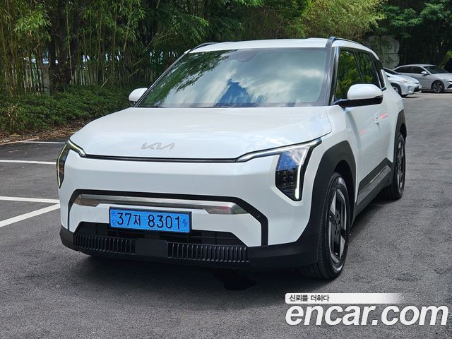 Kia EV3 из Кореи Encar