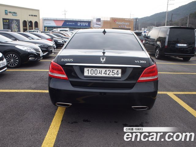 Hyundai Equus из Кореи Encar