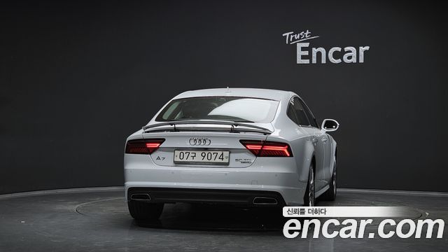 Audi A7 50 TDI Quattro Premium 4G — пробег 199 735 км — фото 4 из 5