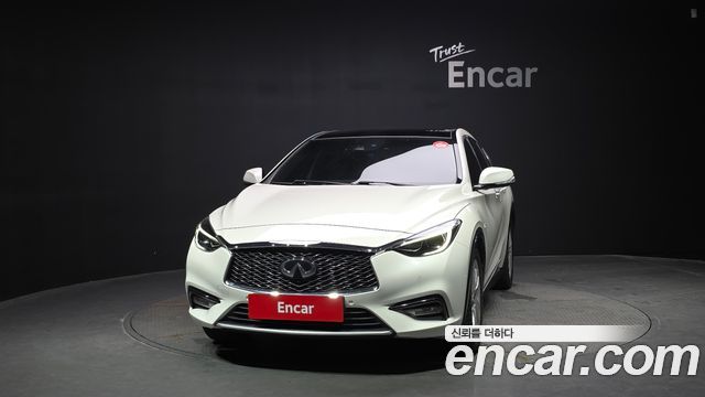 Infiniti Q30 из Кореи Encar
