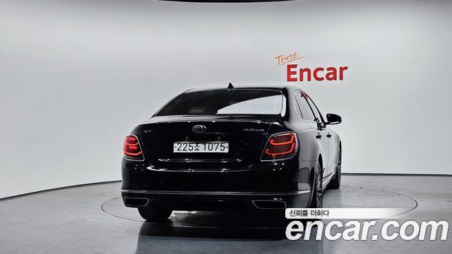 Kia K9 из Кореи Encar