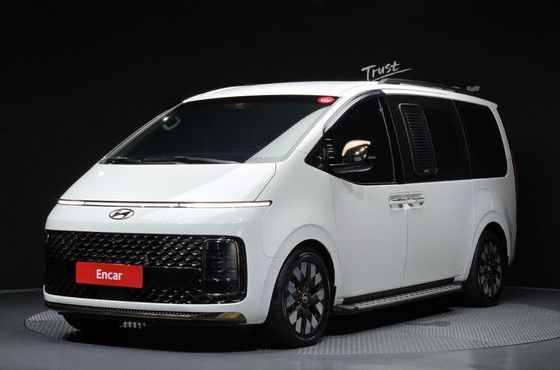 Hyundai Staria Lounge 9-Seater Inspiration — пробег 126 156 км — фото 1 из 5