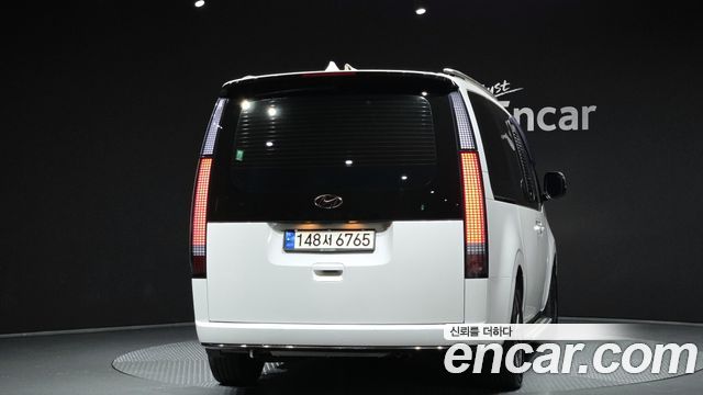 Hyundai Staria из Кореи Encar