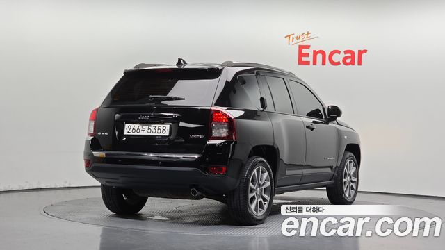 Jeep Compass из Кореи Encar