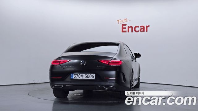 Mercedes-Benz CLS-Class CLS400d 4MATIC AMG Line — пробег 185 521 км — фото 4 из 5