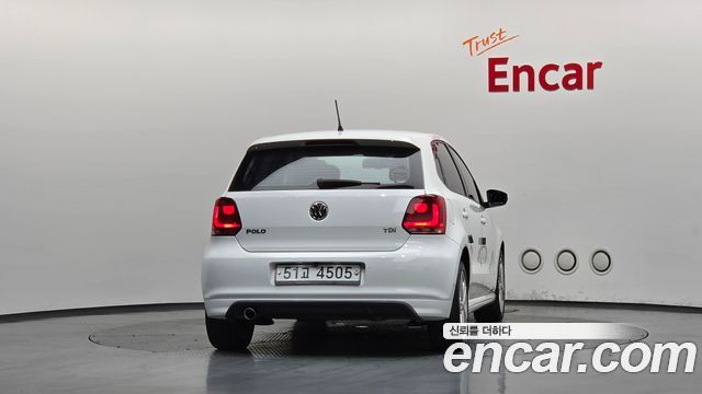 Volkswagen Polo из Кореи Encar