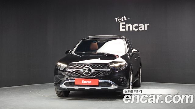Mercedes-Benz GLC-Class GLC300 4MATIC Avnatgarde Coupe — пробег 6 528 км — фото 3 из 5