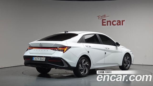 Hyundai AVANTE из Кореи Encar