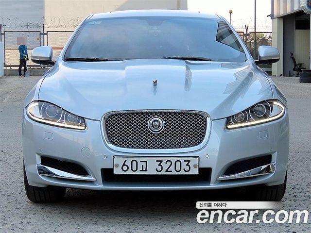 Jaguar XF 2.0 Luxury X250 — пробег 139 106 км — фото 1 из 5