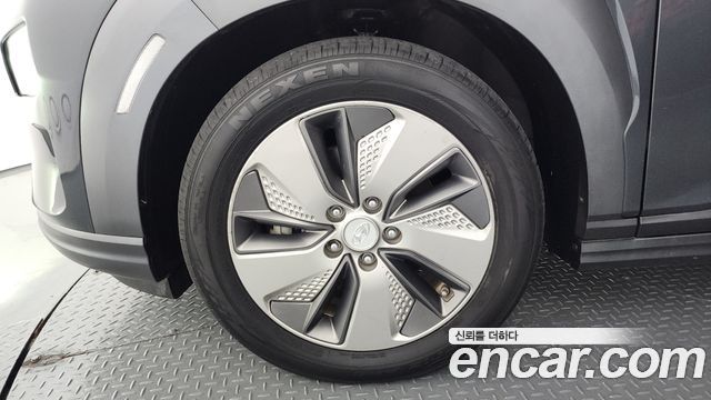 Hyundai Kona Premium — пробег 134 814 км — фото 5 из 5