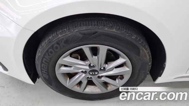 Kia K5 из Кореи Encar