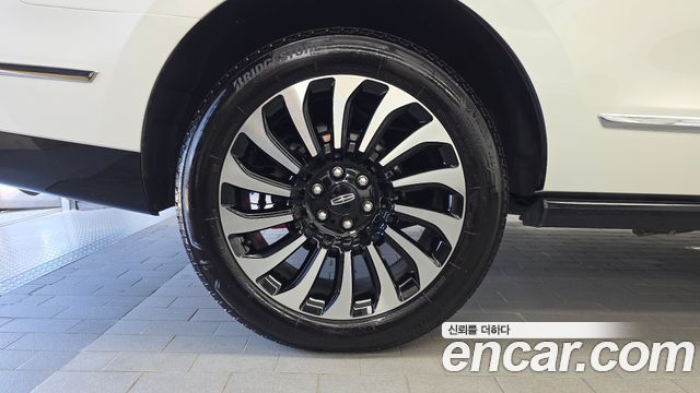 Lincoln Navigator из Кореи Encar