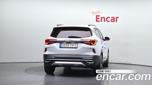 Kia Seltos из Кореи Encar