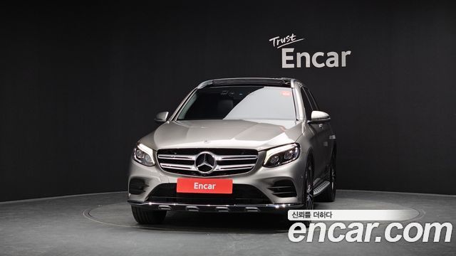 Mercedes-Benz GLC-Class GLC300 4MATIC AMG Line — пробег 31 320 км — фото 3 из 5