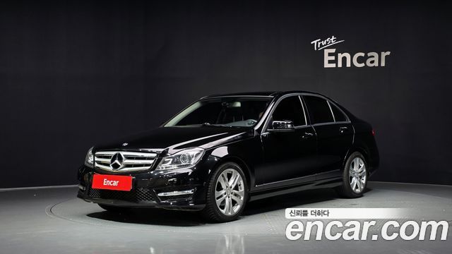 Mercedes-Benz C-Class C200 CGI AVANTGARDE — пробег 42 214 км — фото 1 из 5