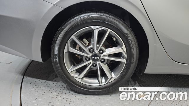 Kia K3 из Кореи Encar