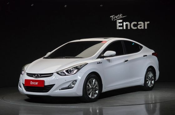 Hyundai AVANTE 1.6 VGT Premium Standard — пробег 105 399 км — фото 1 из 5