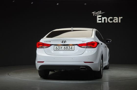Hyundai AVANTE 1.6 VGT Premium Standard — пробег 105 399 км — фото 4 из 5