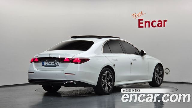 Mercedes-Benz E-Class из Кореи Encar