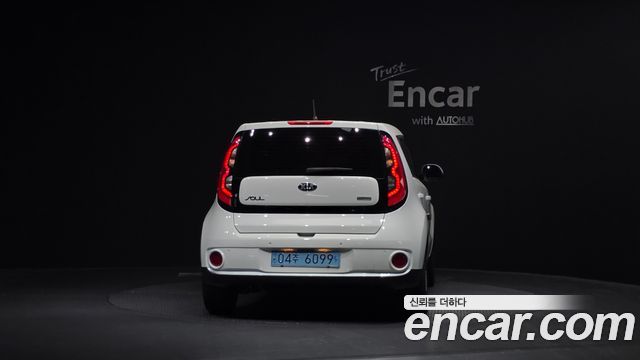 Kia Soul EV — пробег 115 716 км — фото 4 из 5