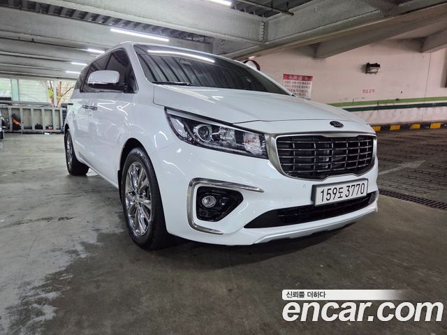 Kia Carnival из Кореи Encar
