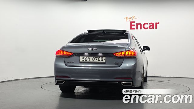 Hyundai Genesis из Кореи Encar