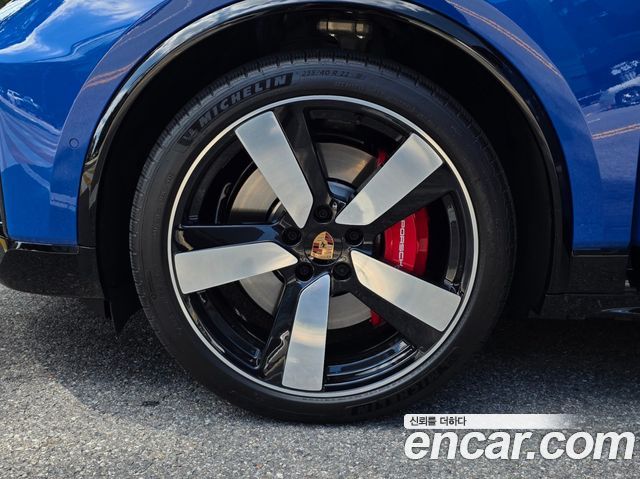 Porsche Macan из Кореи Encar