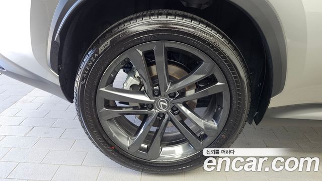 Lexus NX из Кореи Encar